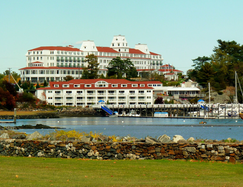 Unreal TV Wentworth By The Sea Hotel Jason and His Argonauts Provide
